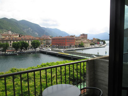Hotel Stazione Paratico Exteriör bild